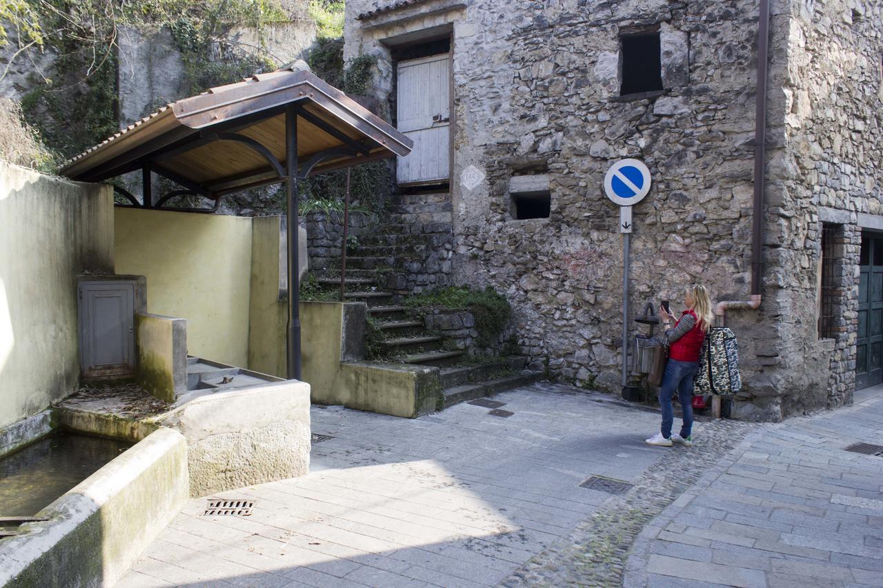 Apartamento Casa Madali' - Nel Borgo Marone Exterior foto