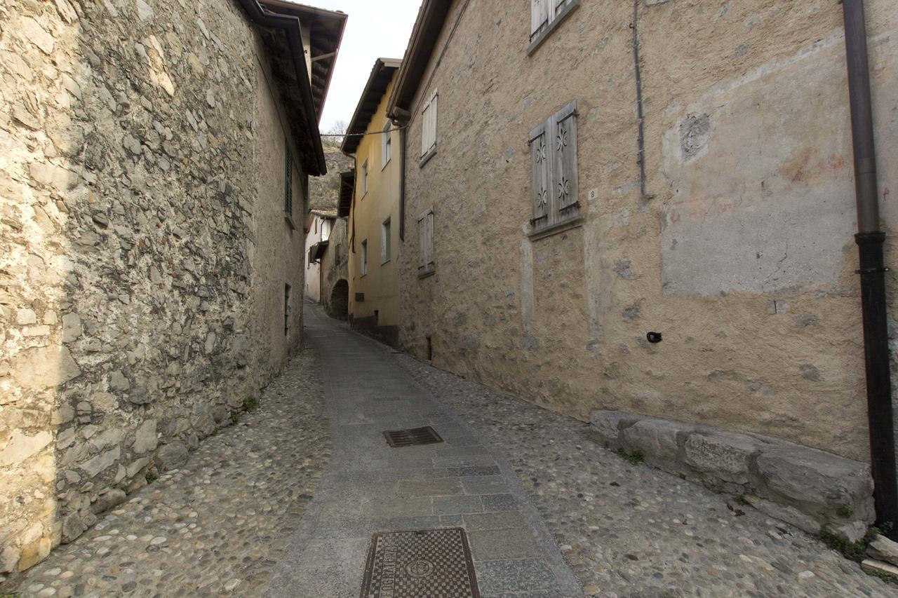 Apartamento Casa Madali' - Nel Borgo Marone Exterior foto